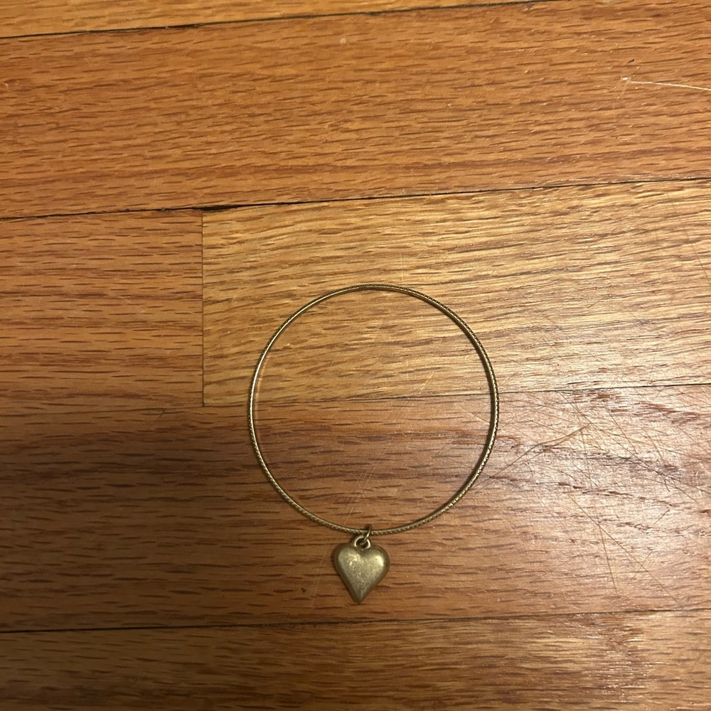 Gold Heart Charm Bracelet
